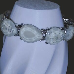 Vintage Atomic Mod Cream‎ Lucite Stretch Bracelet Silver Fleck Stones